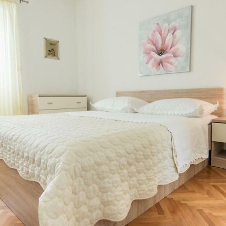 Apartments Fanito Makarska Eksteriør bilde